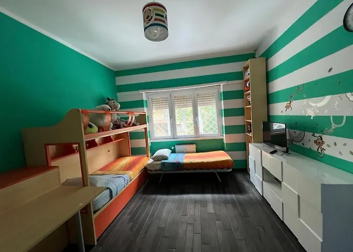 Nathan House, Due דירה רומא