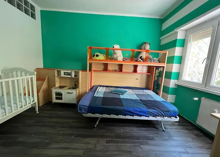 Nathan House, Due דירה רומא