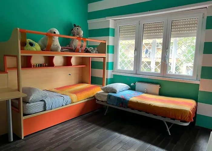 דירה Nathan House, Due *